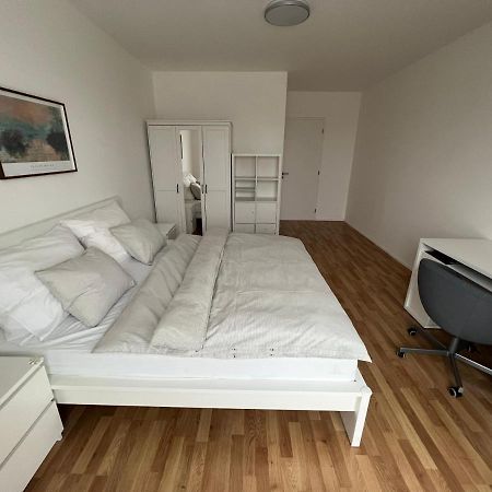 The Dante Prague - Family And Friends Apartments, Free Parking Eksteriør billede