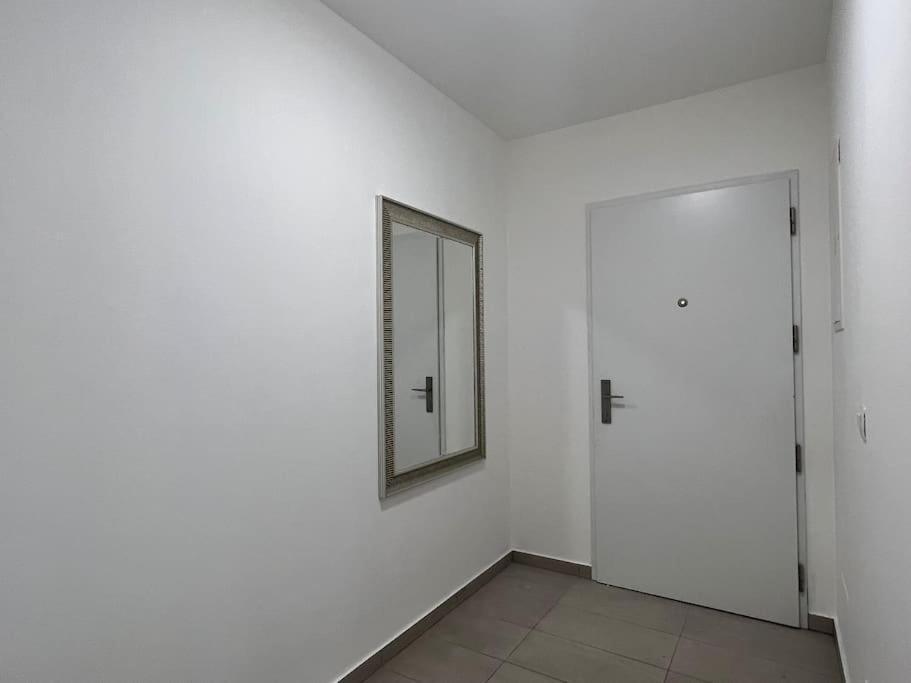The Dante Prague - Family And Friends Apartments, Free Parking Eksteriør billede