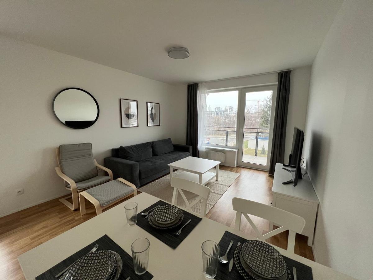 The Dante Prague - Family And Friends Apartments, Free Parking Eksteriør billede