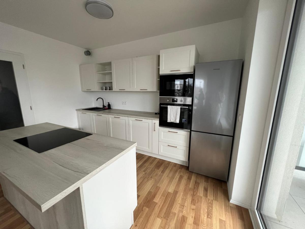 The Dante Prague - Family And Friends Apartments, Free Parking Eksteriør billede
